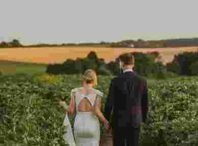 Garden Weddings Farmhouse And Barns27